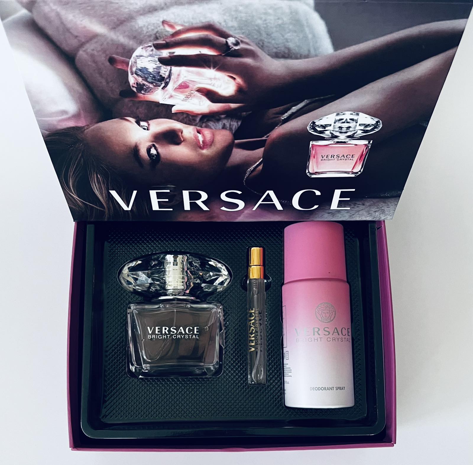 Versace Bright Crystal Дамски подаръчен комплект - Versace Bright Crystal